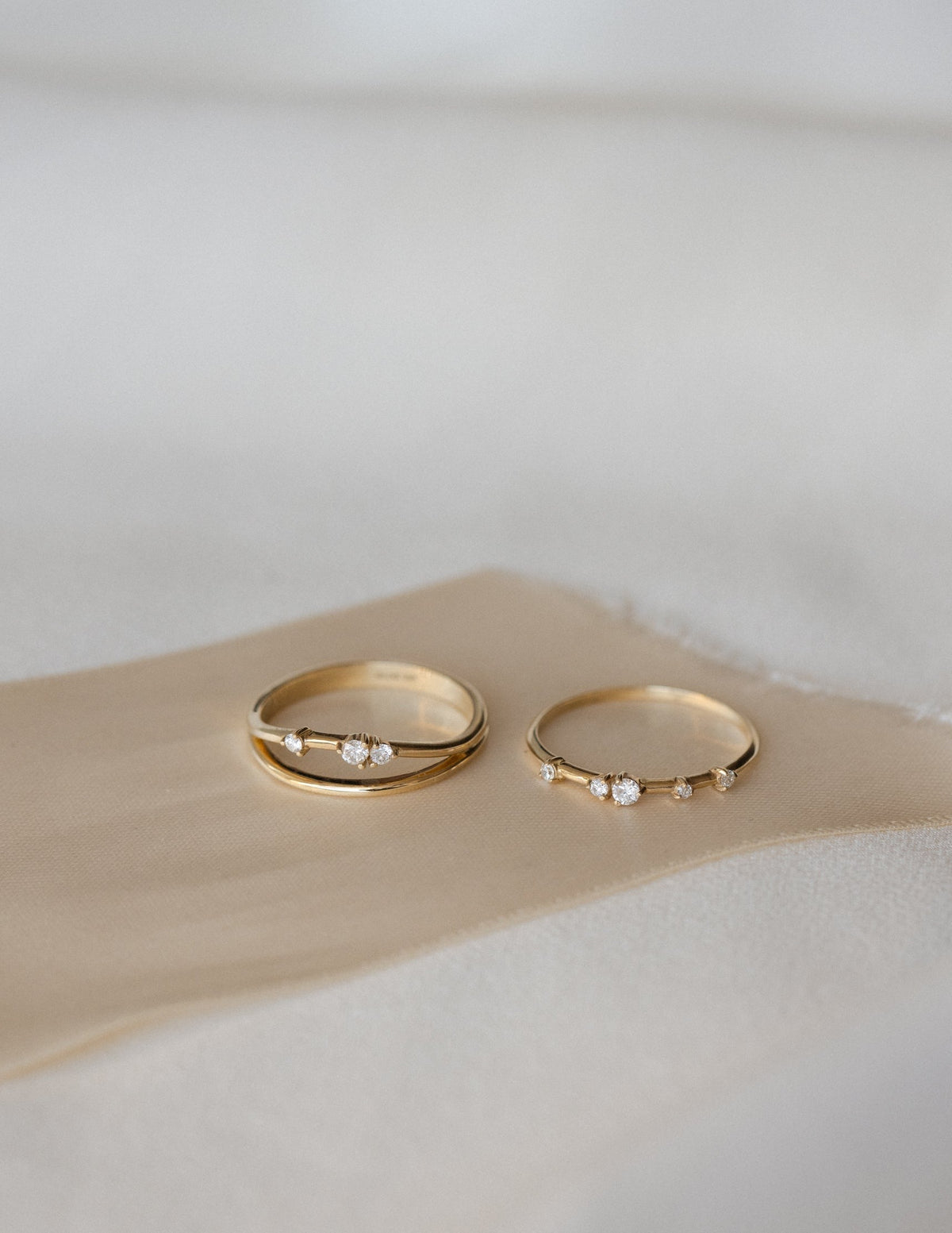 Eclipse Diamond Ring