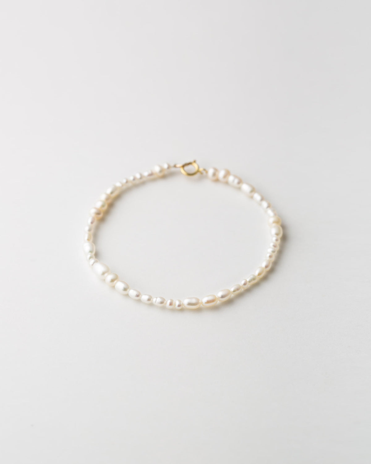 Organic Pearl Strand Bracelet