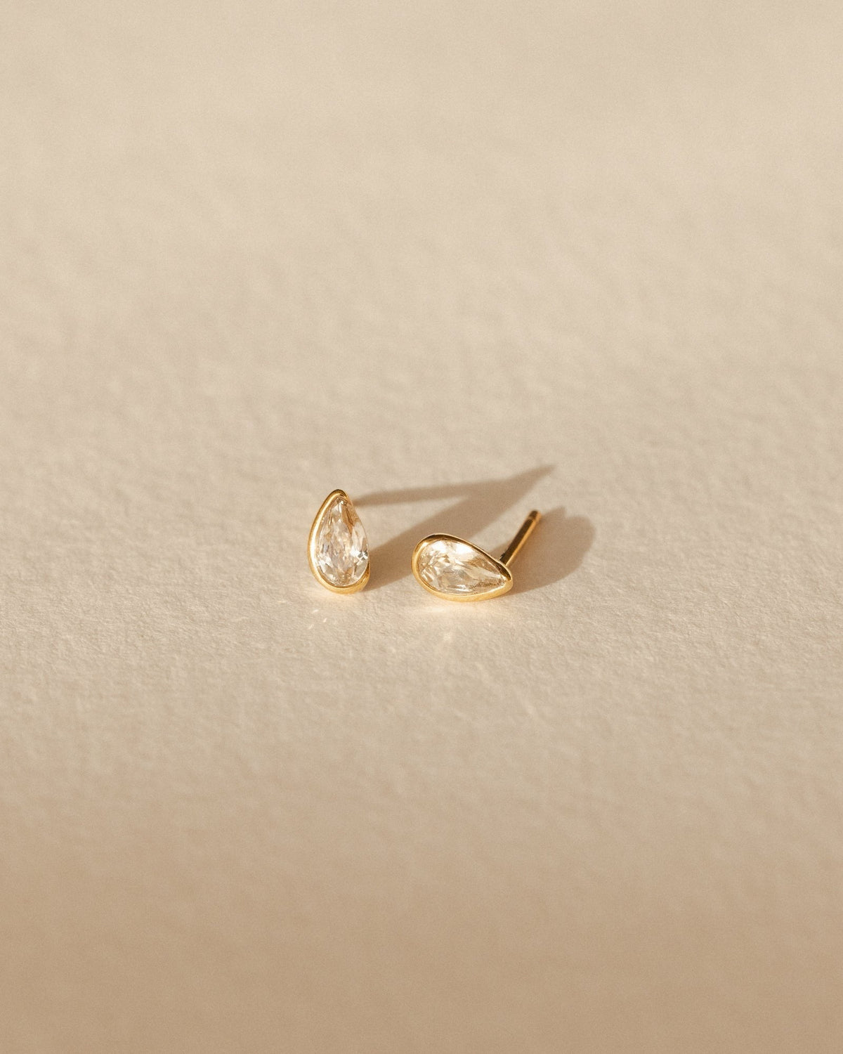 Solid Gold Zephyr Studs