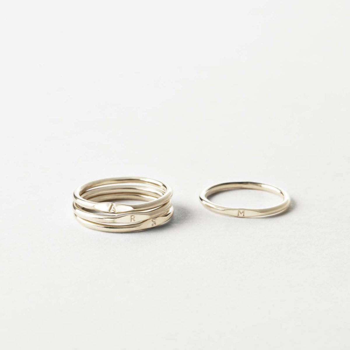 Micro Signet Ring