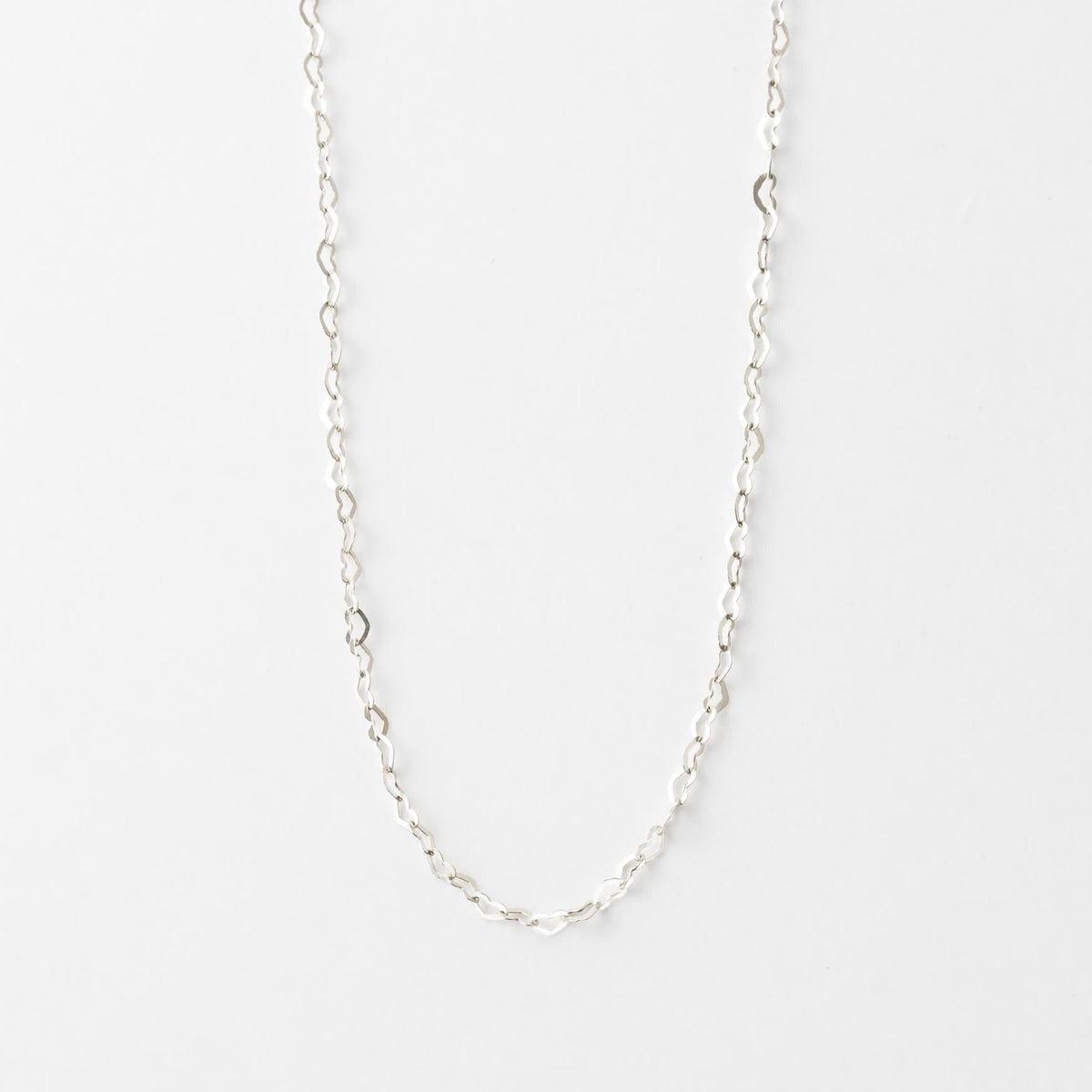 Dainty Heart Choker