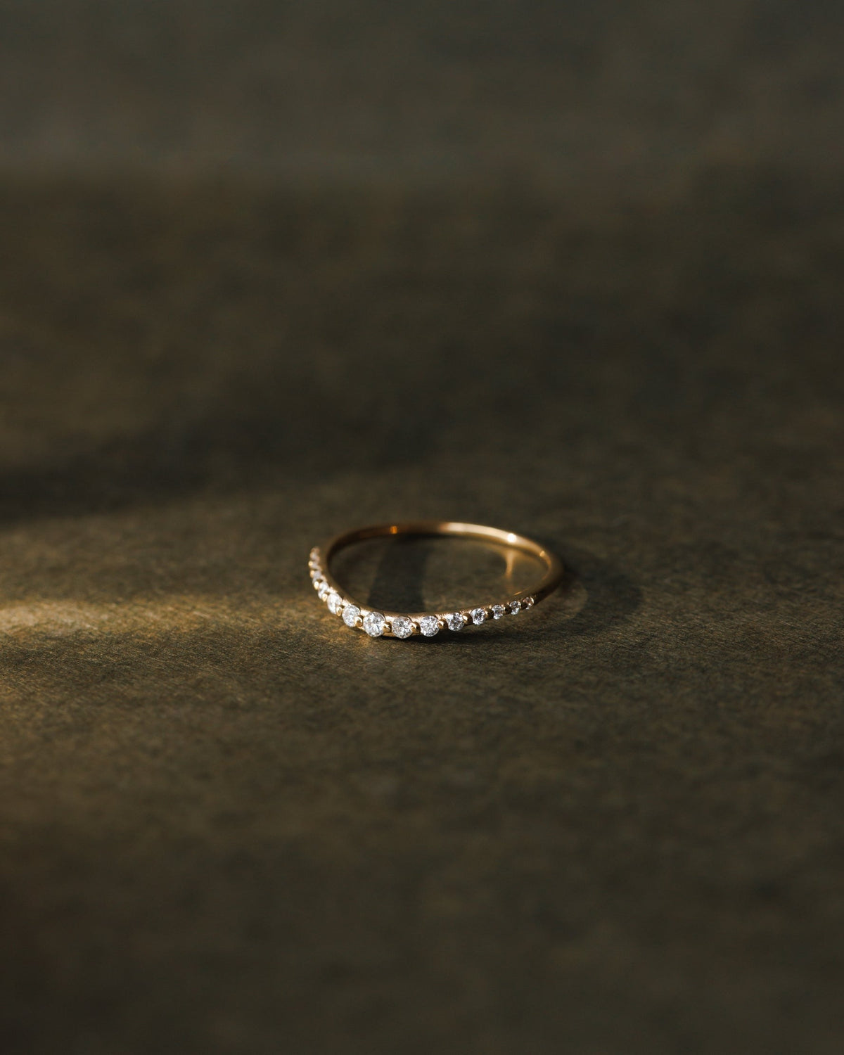 Dainty Diamond Flow Ring