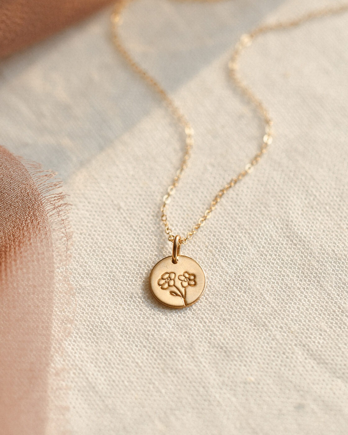 Small Flora Necklace
