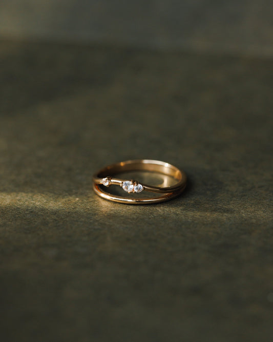 Eclipse Diamond Ring