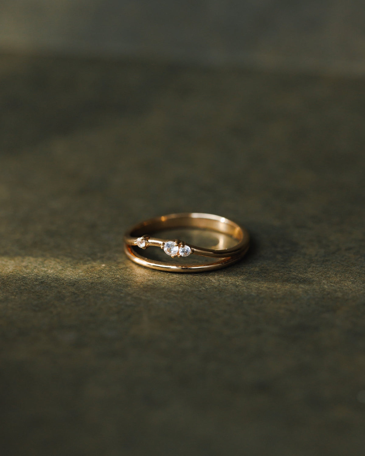 Eclipse Diamond Ring