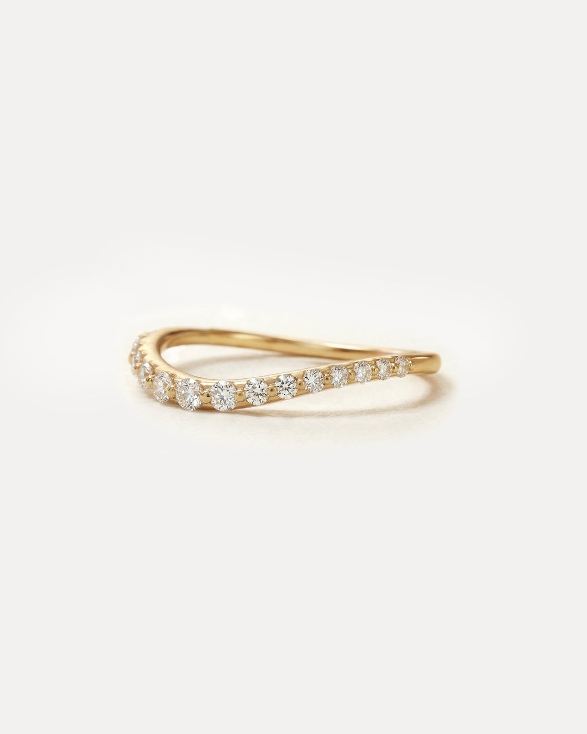 Dainty Diamond Flow Ring