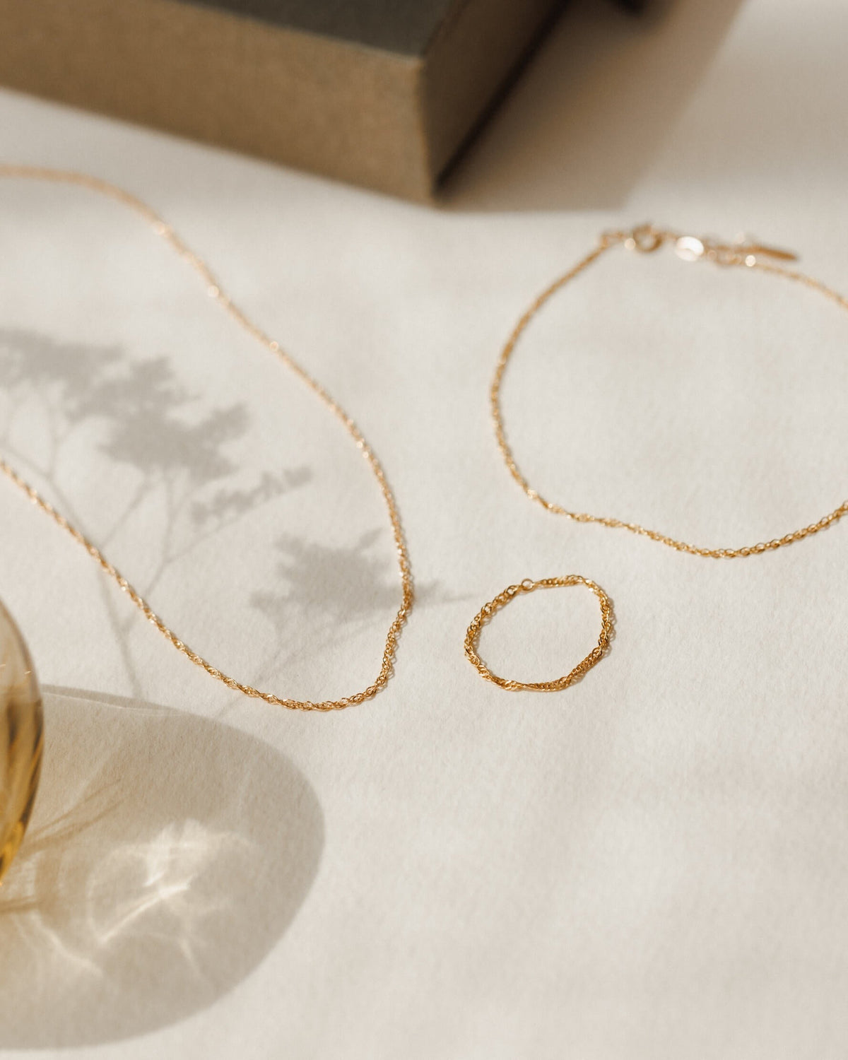 Shimmer Chain Bracelet