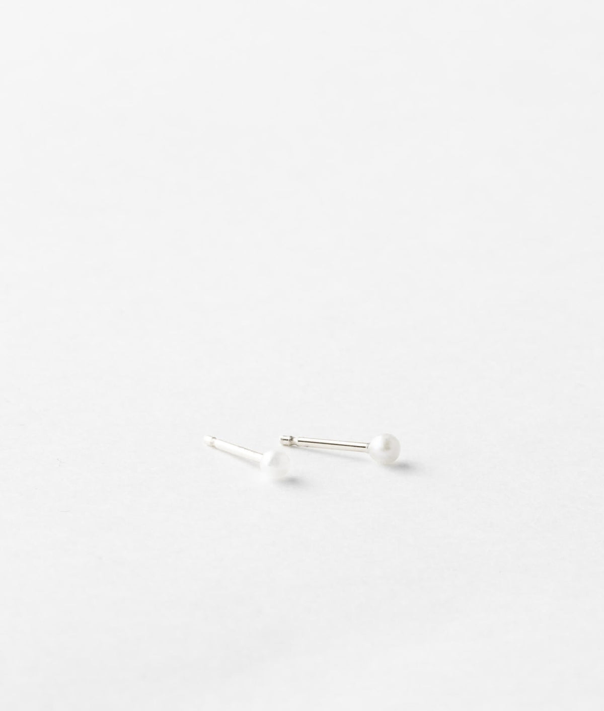 Pearl Studs