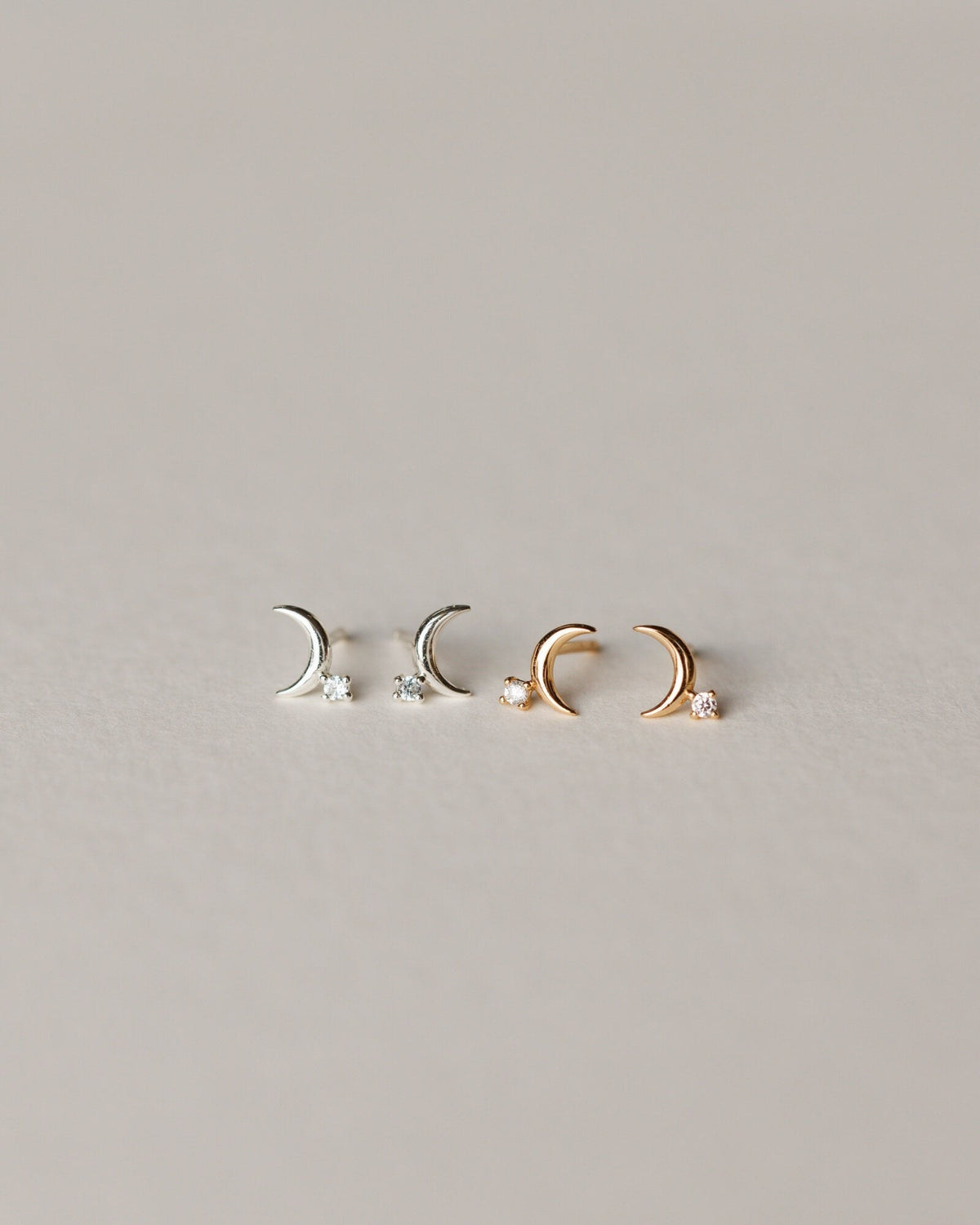 Luna Studs