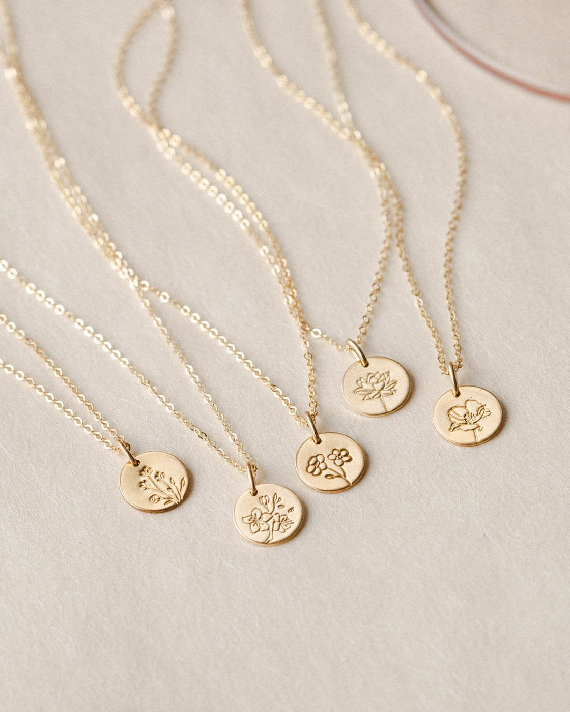 Small Flora Necklace
