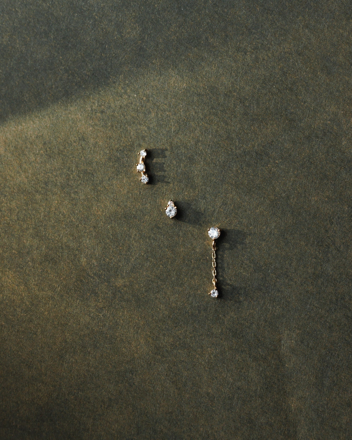 Stargazer White Sapphire Stud Set