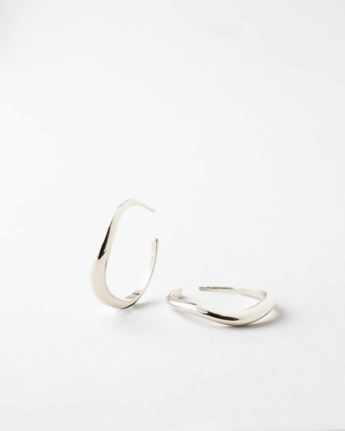 Flow Hoops