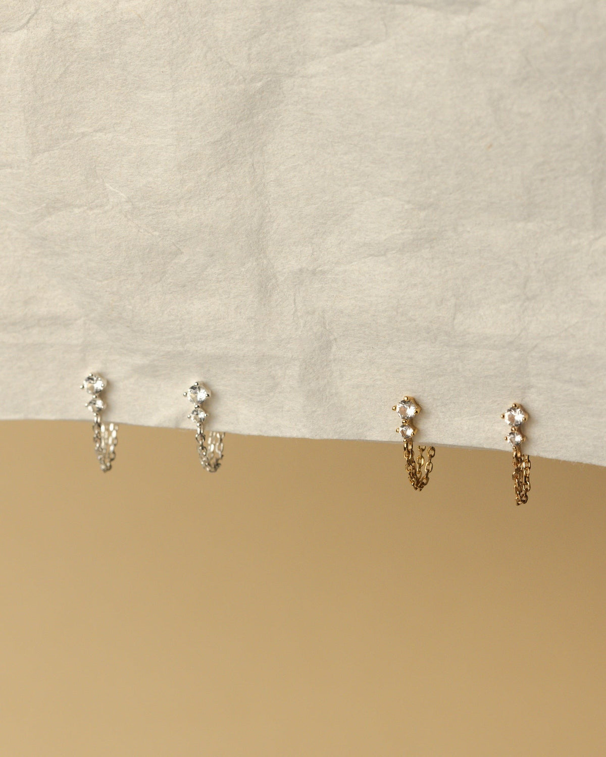 Nyx Chain Studs