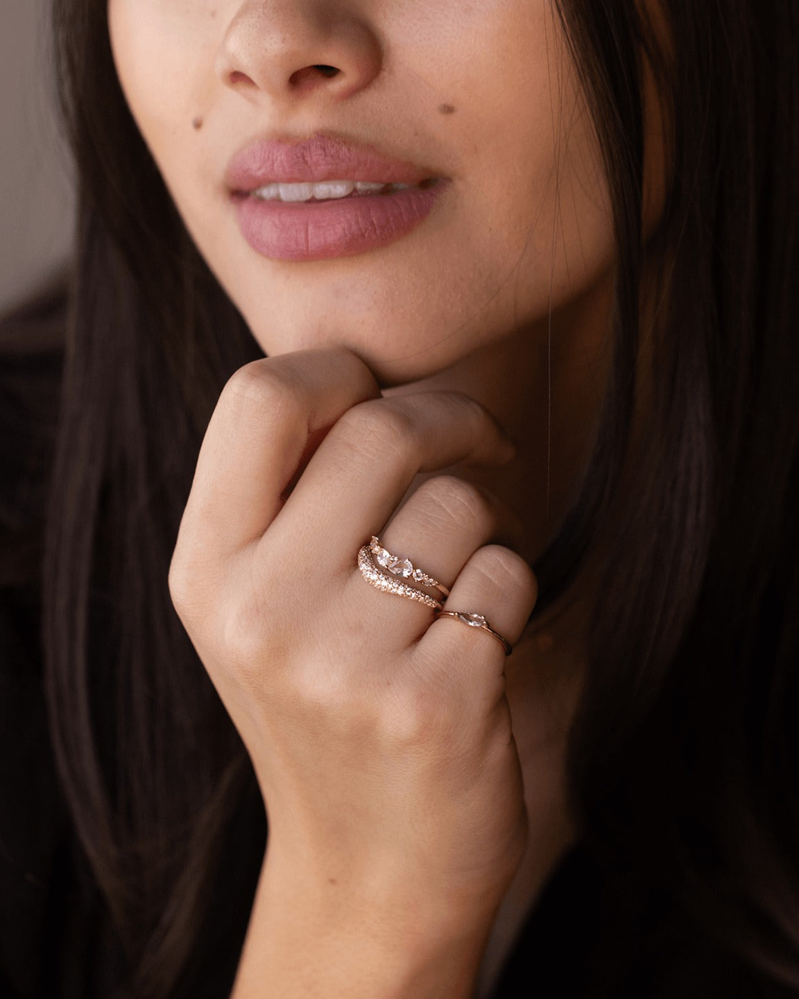 Fae White Sapphire Flow Ring